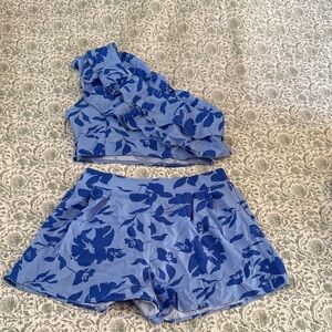 SHEIN Blue Floral One-Shoulder Crop Top & Shorts Set